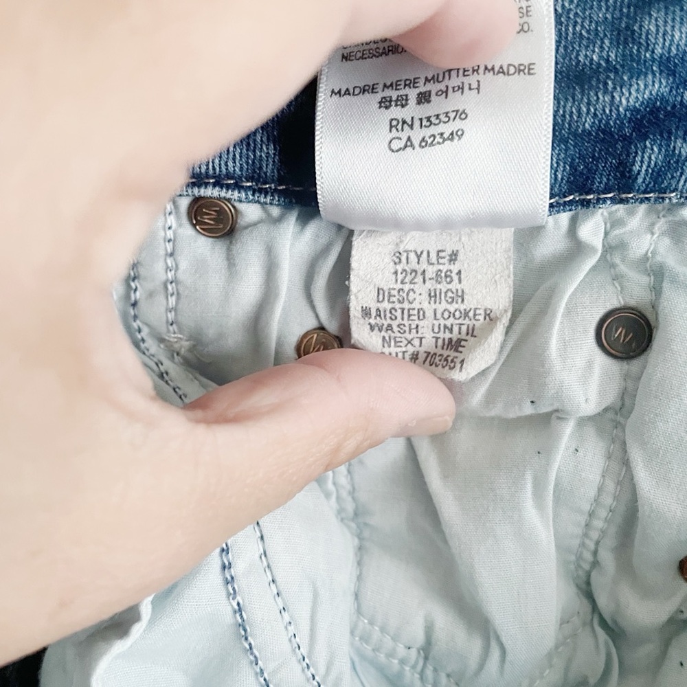 MOTHER Jeans 26 || High Waisted Looker Until Next Time Medium Wash - Picture 8 of 9